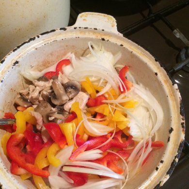 Фрикасе из курицы с овощами. - Шаг 4