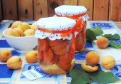 Абрикосы в сиропе