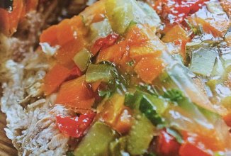 Заливное из индейки с овощами