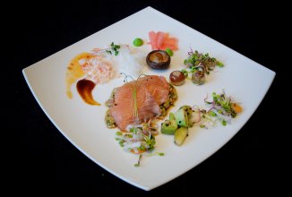 Высокое Сашими из сырой кеты