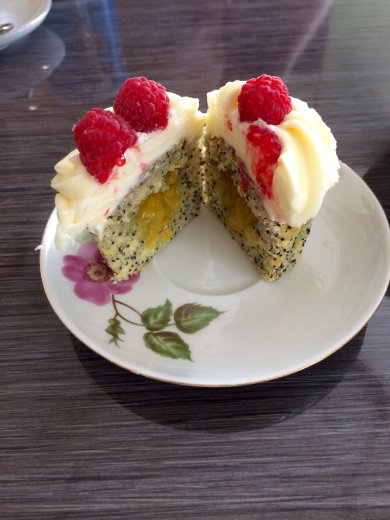 Апельсиновые капкейки с маком - Шаг 16