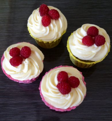 Апельсиновые капкейки с маком - Шаг 17