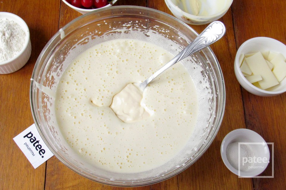 Кексы с корицей, вишней и белым шоколадом - Шаг 5