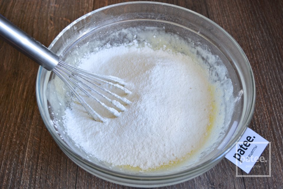 Песочный пирог со сливами - Шаг 6