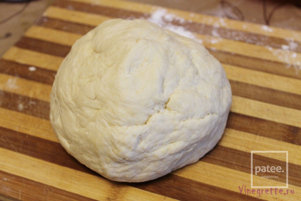 Kynuté borůvkové knedlíky/ Черничные кнедлики из дрожжевого теста - Шаг 3