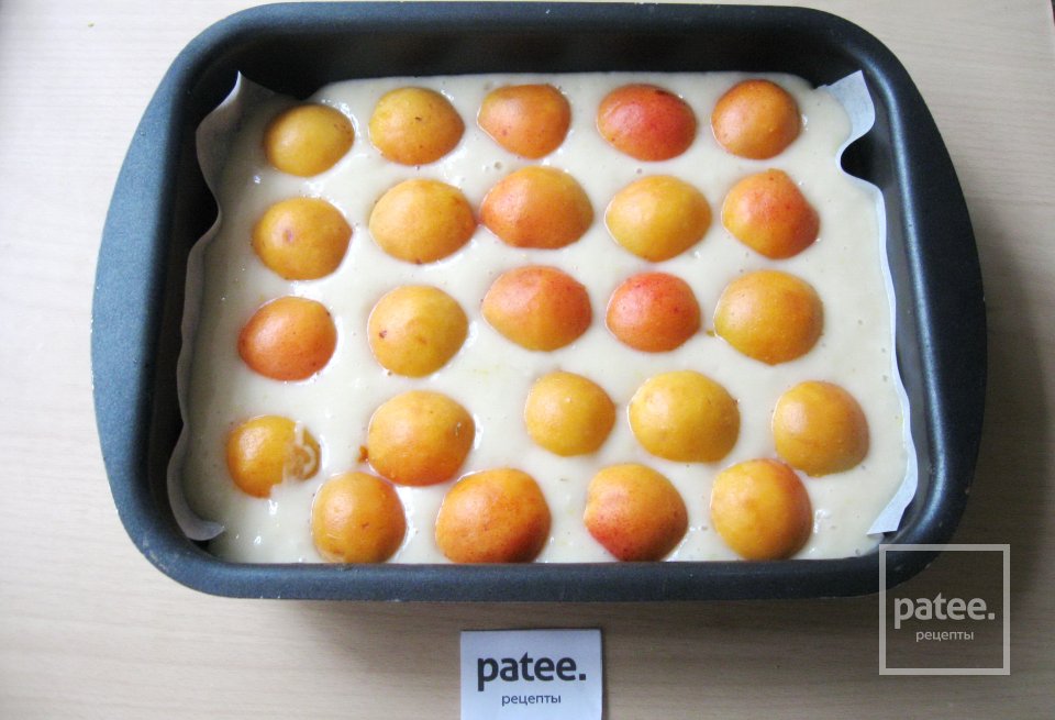 Пирог с абрикосами и абрикосовым джемом - Шаг 10