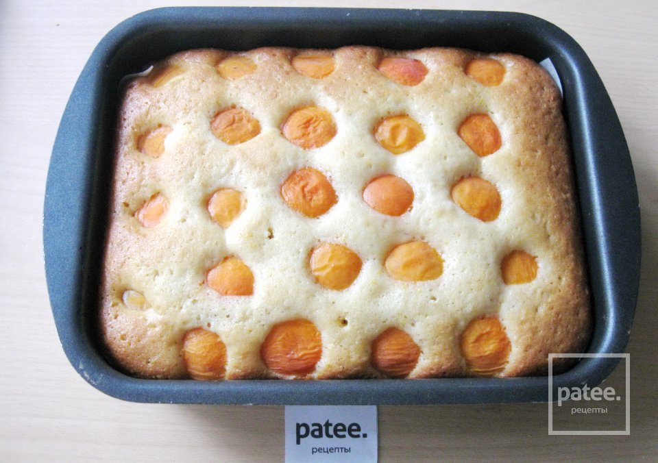 Пирог с абрикосами и абрикосовым джемом - Шаг 11