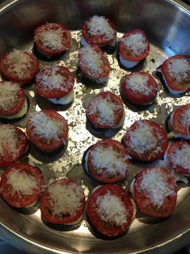 "Пирамида", сказочно вкусная закуска из баклажан, томатов и моцареллы. - Шаг 4