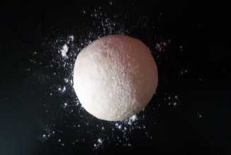 Бездрожжевое тесто для пиццы на кефире