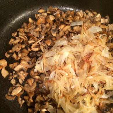 Салат "Грибная полянка" - Шаг 5