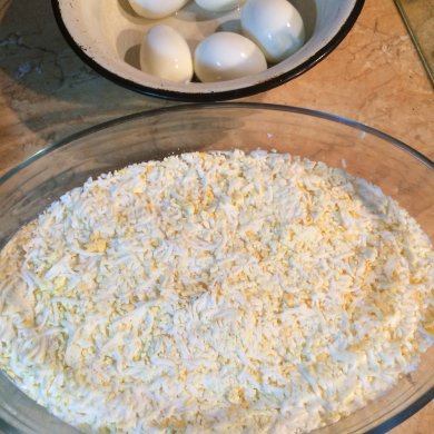 Салат "Грибная полянка" - Шаг 8