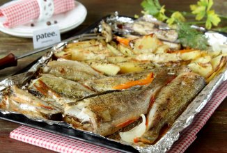 Окуни с овощами