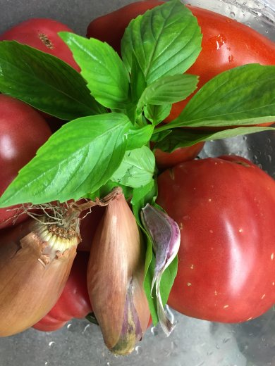 Дивный томатный соус "Это Лето" из сезонных помидор. - Шаг 1