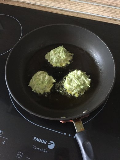 Кабачковые оладьи - Шаг 2