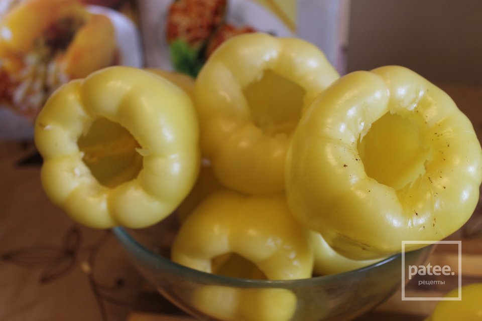 Перец, фаршированный овощами - Шаг 1