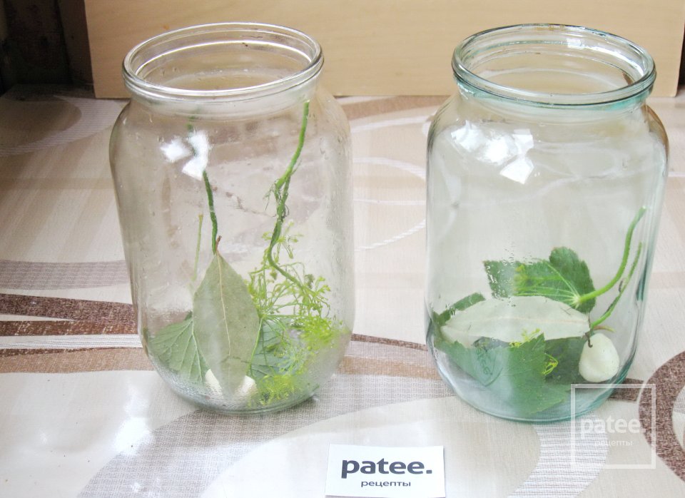 Маринованные огурцы с помидорами "Ассорти" - Шаг 5