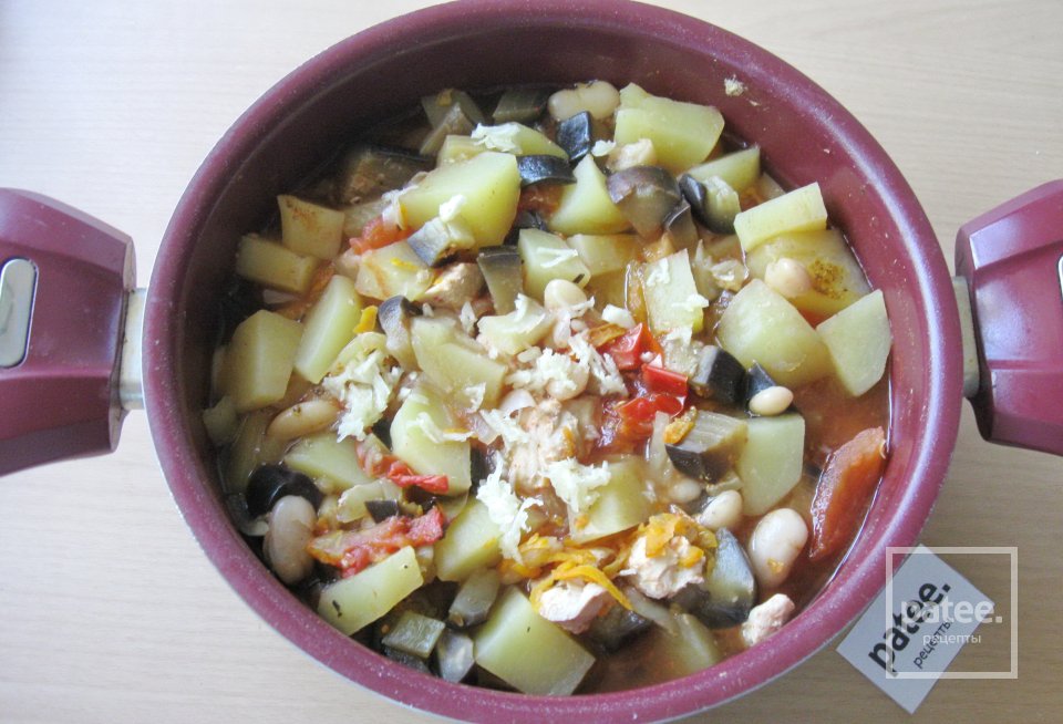  Рагу с куриной грудкой, фасолью и баклажанами - Шаг 12