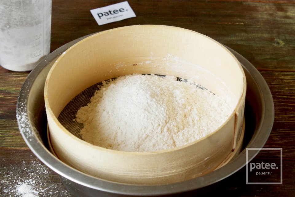 Пирог на горячем молоке - Шаг 2