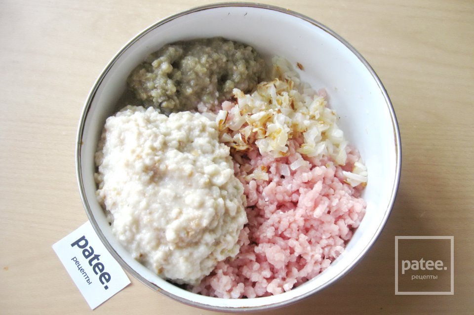 Котлеты из свинины с баклажанами - Шаг 11