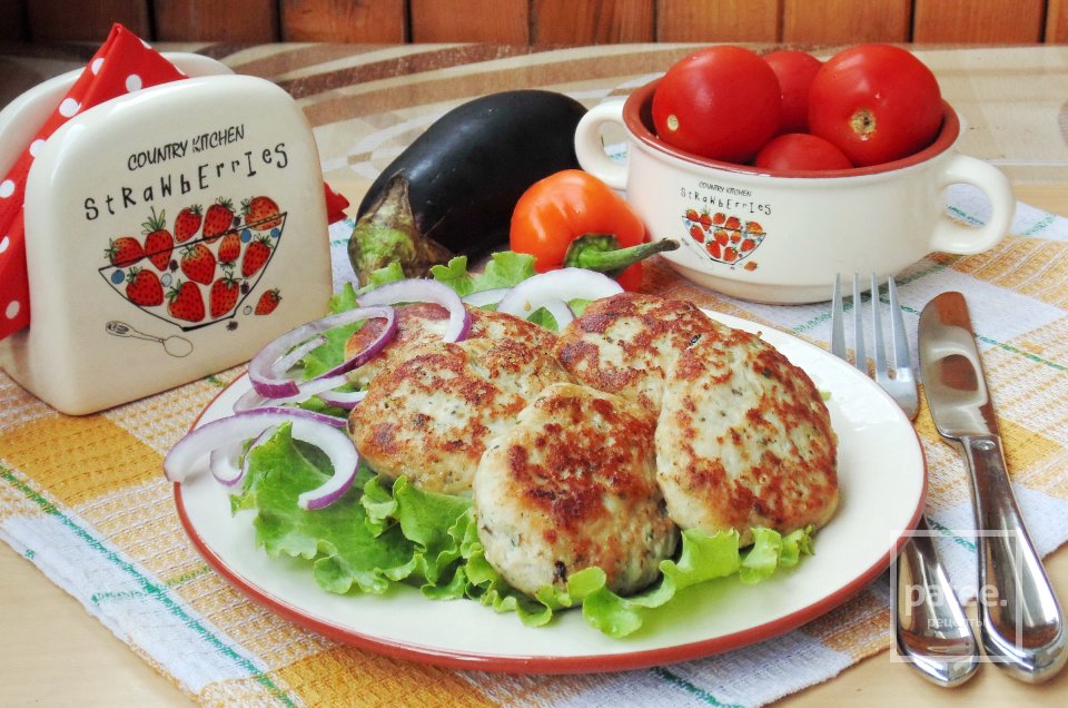 Котлеты из свинины с баклажанами - Шаг 17