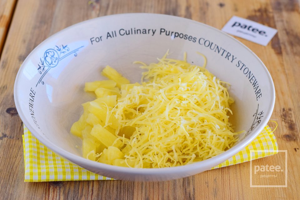 Салат с креветками и ананасом - Шаг 5