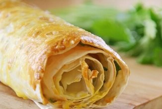 Рулет из лаваша в духовке