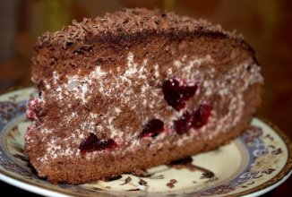 Торт "Пьяная вишня".