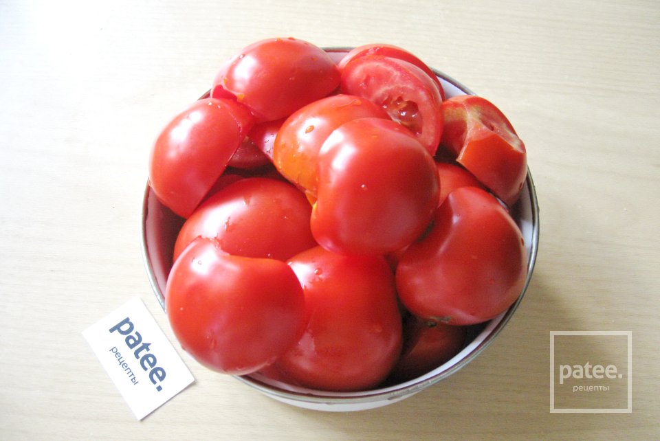 Маринованные помидоры в томатном соке на зиму - Шаг 2