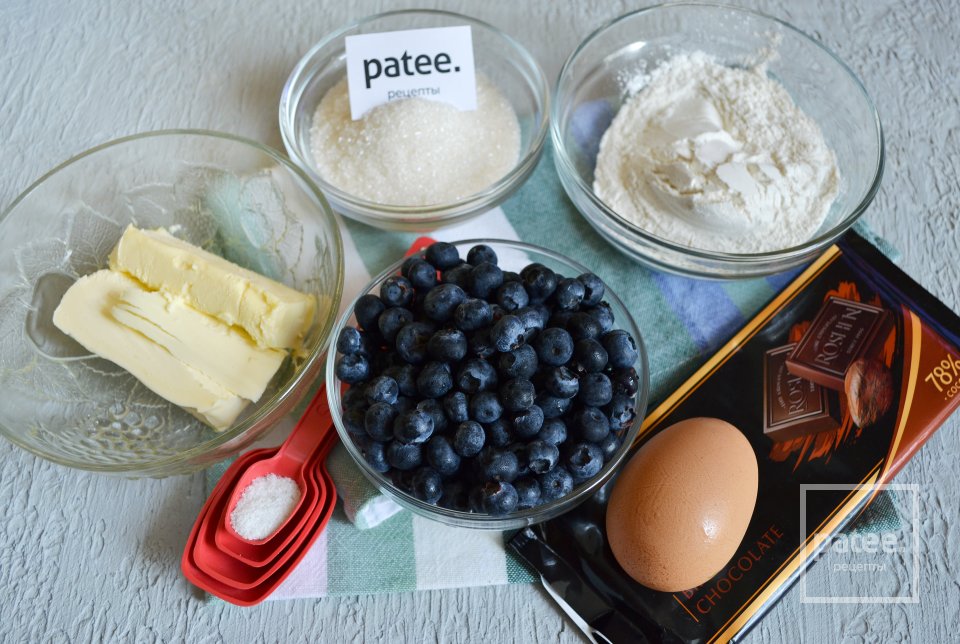 Шоколадный брауни с голубикой - Шаг 1