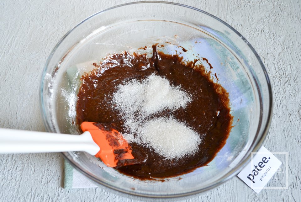 Шоколадный брауни с голубикой - Шаг 10