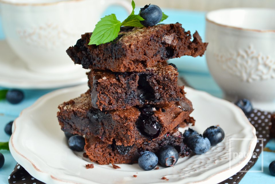 Шоколадный брауни с голубикой - Шаг 15
