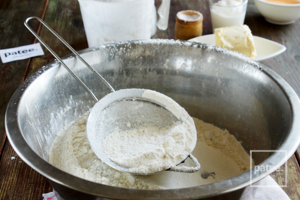 Песочное тесто на желтках - Шаг 3