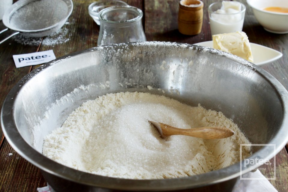 Песочное тесто на желтках - Шаг 5