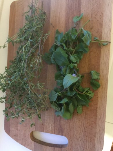 Напиток из яблок и сливы - Шаг 1