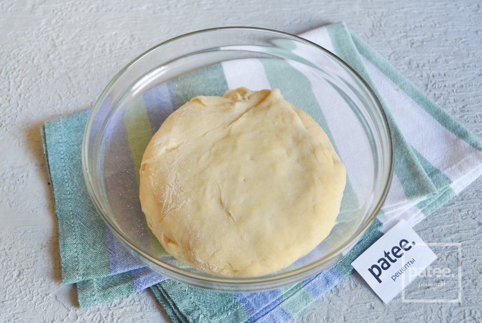 Мини-пицца с сосисками и помидорами - Шаг 8