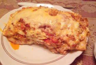 Лазанья "Болоньезе" с соусом "Бешамель"