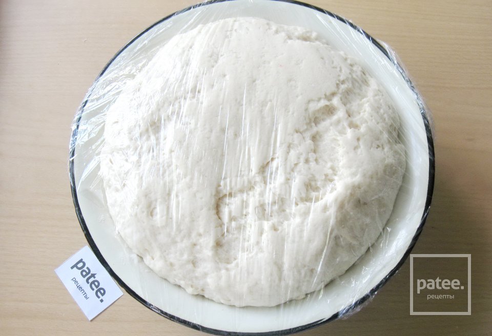 Жареные пирожки со щавелем и яйцом - Шаг 7