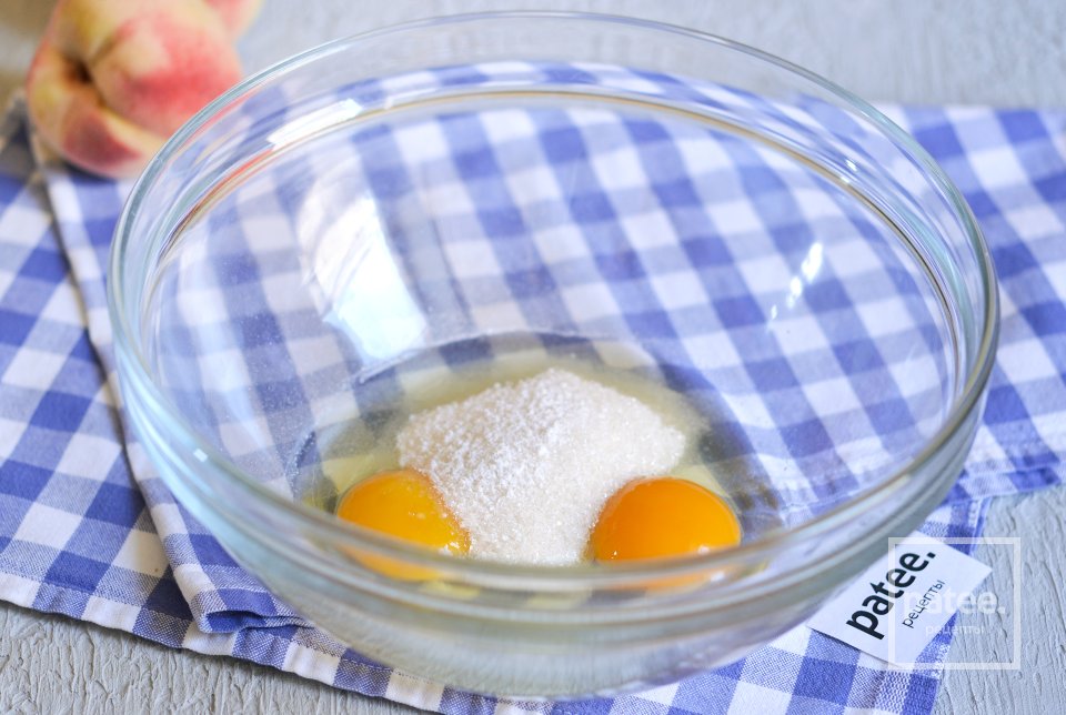 Блины с карамельными персиками - Шаг 2