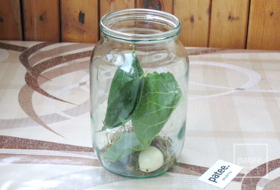 Маринованные огурцы с яблоками - Шаг 5