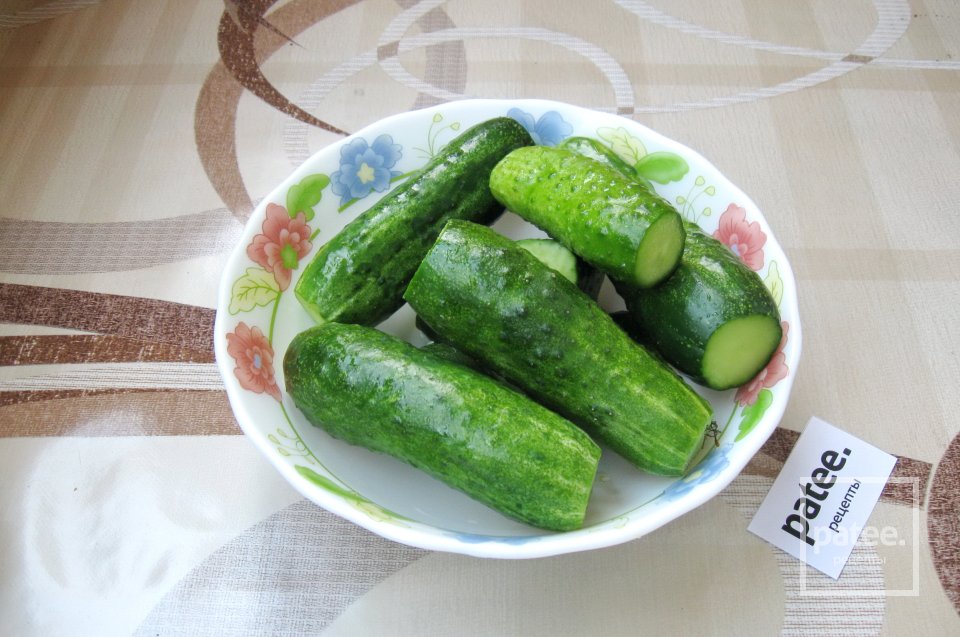 Маринованные огурцы с яблоками - Шаг 7