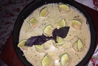 Белый чесночно - соевый соус