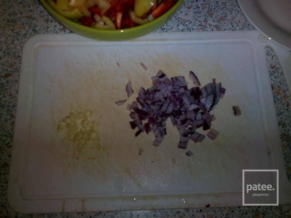 Тушоная курица с овощами - Шаг 3