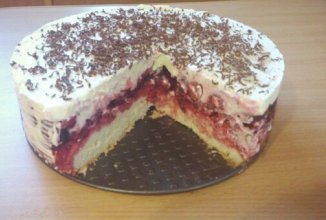 Вишневый торт с кремом из маскарпоне
