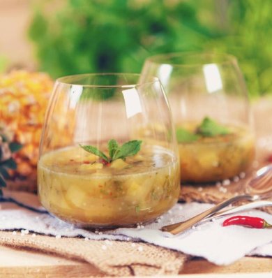 Холодный ананасовый суп с крупой саго