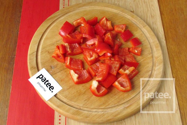 Баклажаны с помидорами и перцем на сковороде рецепт с