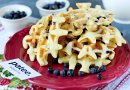 Вафли с черникой