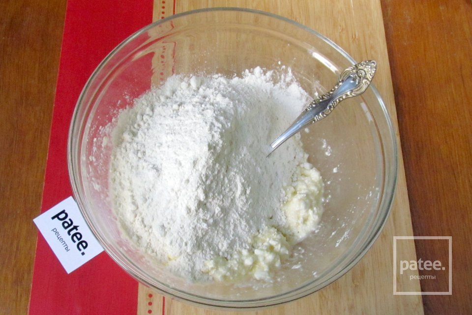 Творожные кексы с базиликом - Шаг 5