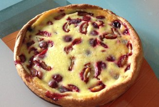 Сметанник со сливами