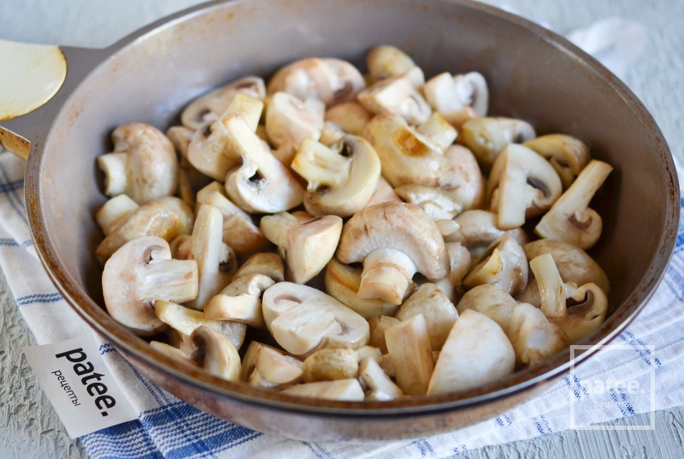 Карп запеченный с грибами - Шаг 9