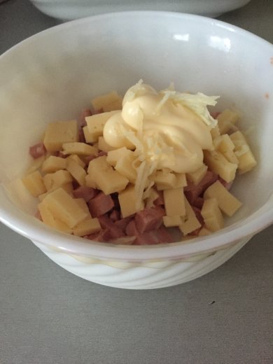 Яичница запечённая в помидоре. - Шаг 1